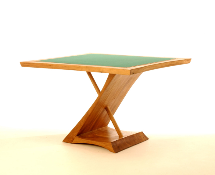 Z Card Table